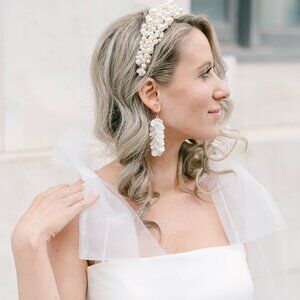 Wedding Veil Bow, Bridal Wings, Bow Cape Veil, Detachable, Soft Tulle Bride